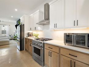 5701 Tura LN 1, Austin TX 78721