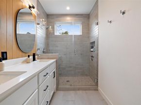 5701 Tura LN 1, Austin TX 78721