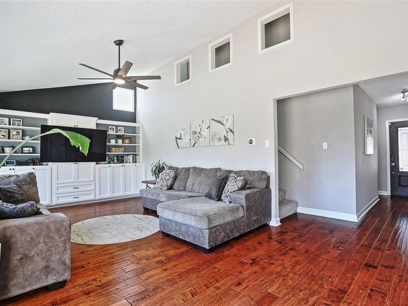11501 Oak Knoll DR, Austin TX 78759
