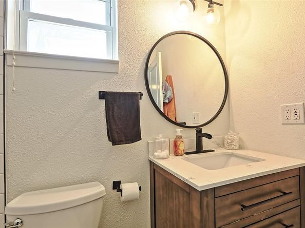 11501 Oak Knoll DR, Austin TX 78759