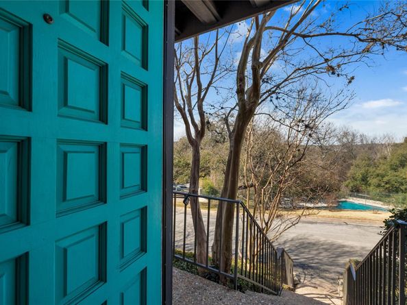 3607 Las Colinas DR B, Austin TX 78731