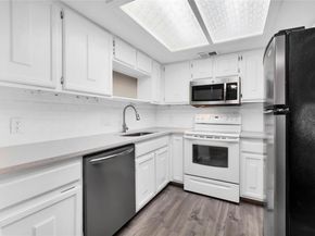 3607 Las Colinas DR B, Austin TX 78731