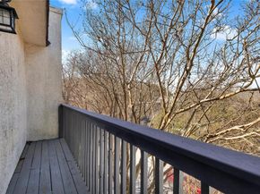 3607 Las Colinas DR B, Austin TX 78731