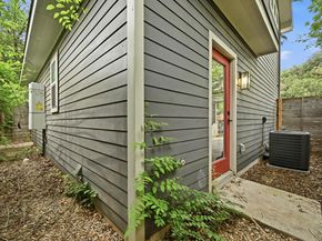 105 Elkhart ST 3, Austin TX 78702