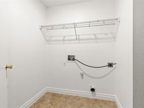 18320 Maxa DR, Manor TX 78653