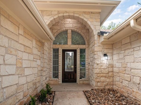 29000 Colonial Dr, Georgetown TX 78628