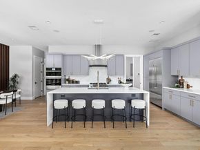 700 Wayside DR, Austin TX 78703