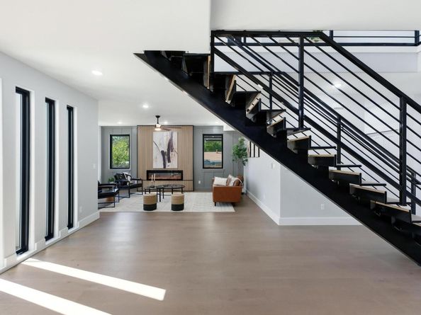 4803 Philco DR, Austin TX 78745