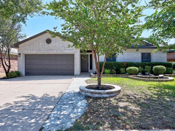 2322 Loquat LN, Round Rock TX 78664