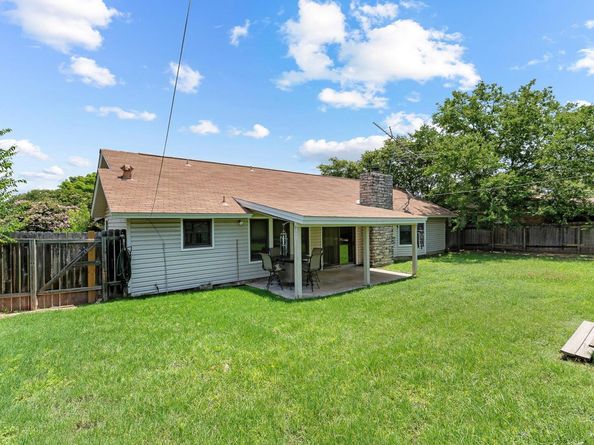 1011 Ramble Creek DR, Pflugerville TX 78660