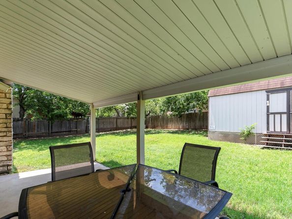 1011 Ramble Creek DR, Pflugerville TX 78660