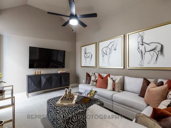 253 Jates Field BND, Liberty Hill TX 78642