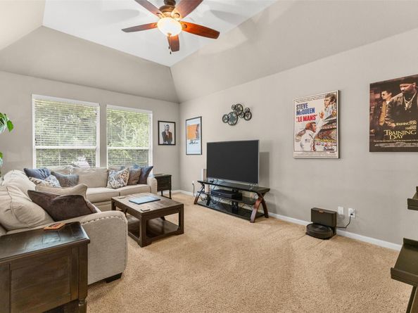 1208 Pine Forest CIR, Round Rock TX 78665