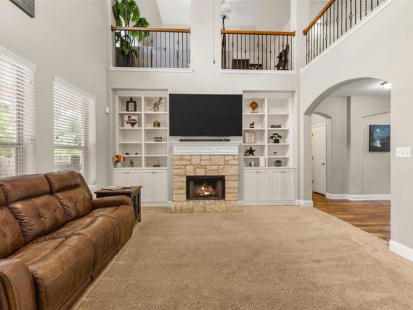 1208 Pine Forest CIR, Round Rock TX 78665