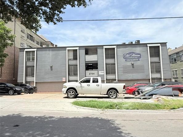 2704 Salado ST 207, Austin TX 78705