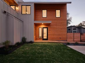 1215 Fort Branch BLVD 2, Austin TX 78721