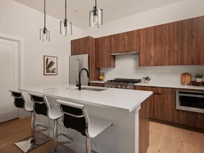 1215 Fort Branch BLVD 2, Austin TX 78721