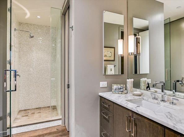 200 Congress Ave 35AC, Austin TX 78701