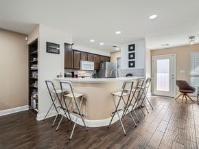 6900 E Riverside DR 6, Austin TX 78741