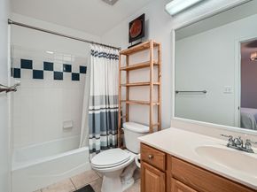 6900 E Riverside DR 6, Austin TX 78741