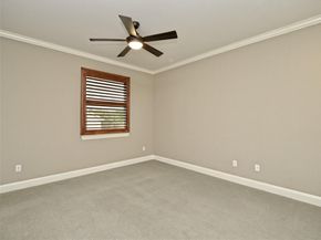 1402 Parker LN, Austin TX 78741