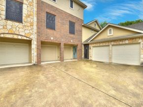 1402 Parker LN, Austin TX 78741