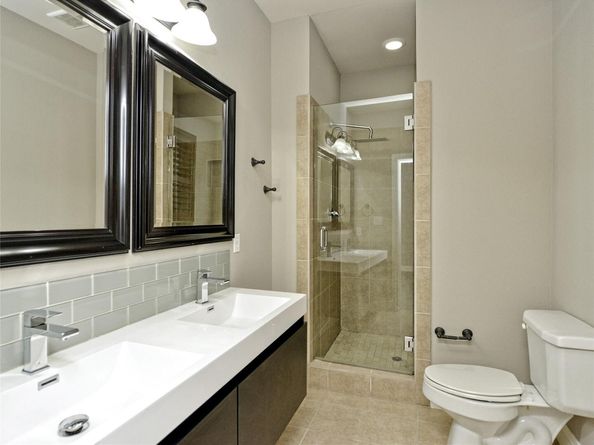 1402 Parker LN, Austin TX 78741