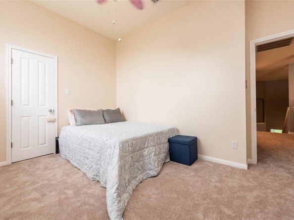 1006 Savanna LN, Cedar Park TX 78613