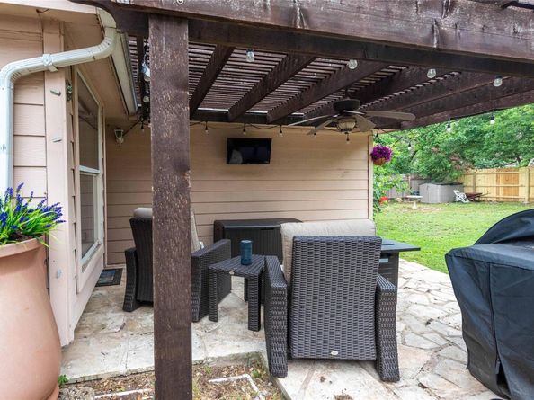 1006 Savanna LN, Cedar Park TX 78613