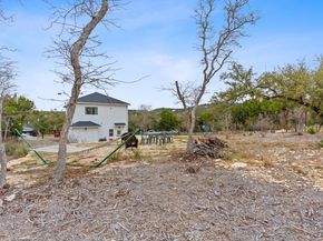 8023 Lakeview ST, Volente TX 78641