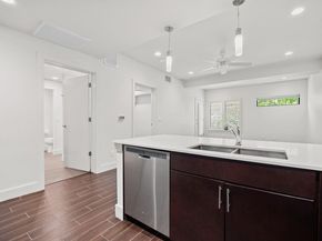 1603 Enfield RD 211, Austin TX 78703