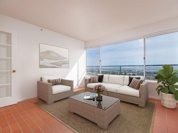 1201 Brickyard Way 205, Richmond CA 94801