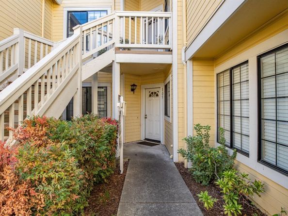 105 Devonwood, Hercules CA 94547