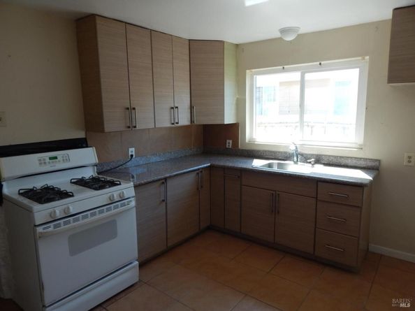 2854 16th Street, San Pablo CA 94806