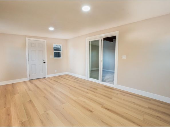 Undisclosed Address #325102411, San Pablo CA 94806