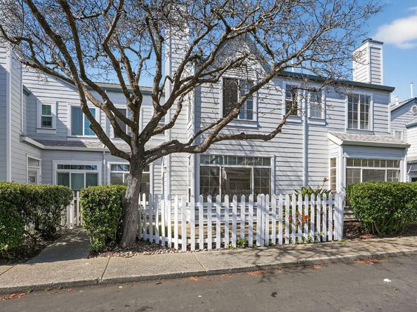 619 Commodore Drive, Richmond CA 94804