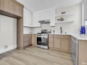 1966 Palou Avenue, San Francisco CA 94124