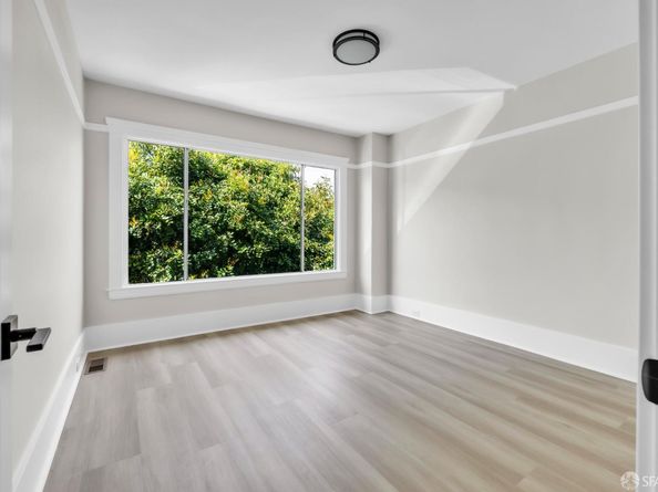 1966 Palou Avenue, San Francisco CA 94124