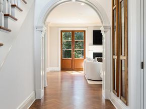 15 Field Road, Riverside CT 06878