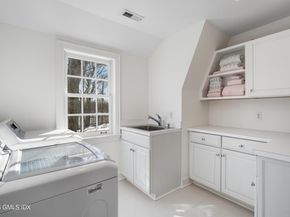 14 Pinecroft Road, Greenwich CT 06830