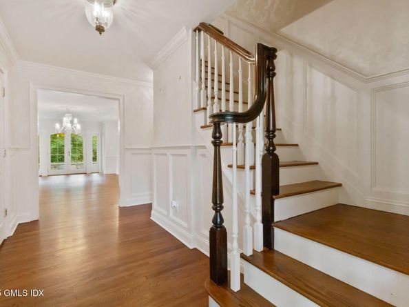 44 Indian Head Road, Riverside CT 06878