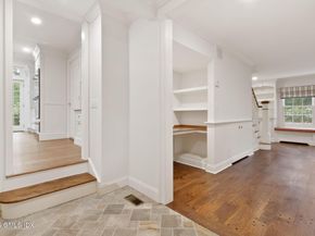44 Indian Head Road, Riverside CT 06878