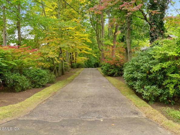 44 Indian Head Road, Riverside CT 06878