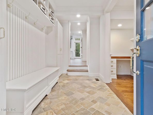 44 Indian Head Road, Riverside CT 06878