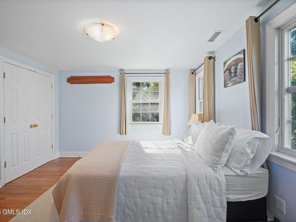 41 Winthrop Drive, Riverside CT 06878