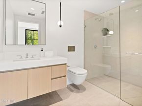 41 Richmondville Avenue Duplex 2, Westport CT 06880