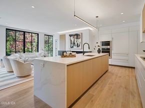 41 Richmondville Avenue Duplex 2, Westport CT 06880