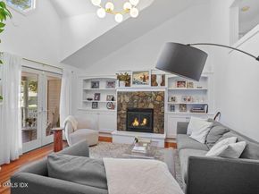 2 Midbrook Lane, Old Greenwich CT 06870