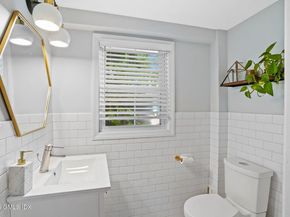 2 Midbrook Lane, Old Greenwich CT 06870