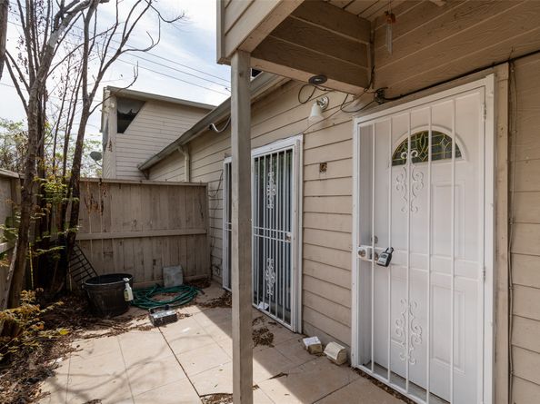 9501 Windswept Lane 9501, Houston TX 77063